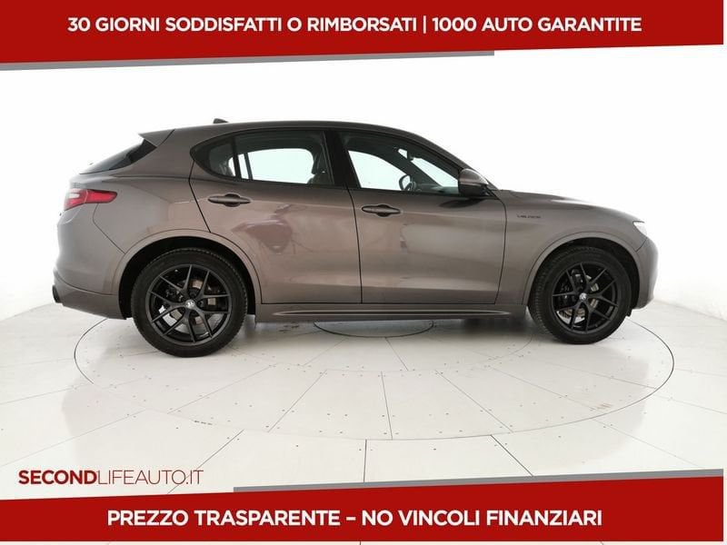 https://cdn-dk.caraffinity.it/dealer/datafiles/vehicle/images/800/32618/3ZHc1lBokQ5ykAFQ.jpeg