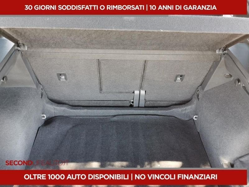 https://cdn-dk.caraffinity.it/dealer/datafiles/vehicle/images/800/32618/43enjhMWNXN0xOtc.jpeg