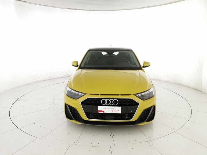 https://cdn-dk.caraffinity.it/dealer/datafiles/vehicle/images/800/32618/5tEBGW9UJ95T8q6j.jpeg