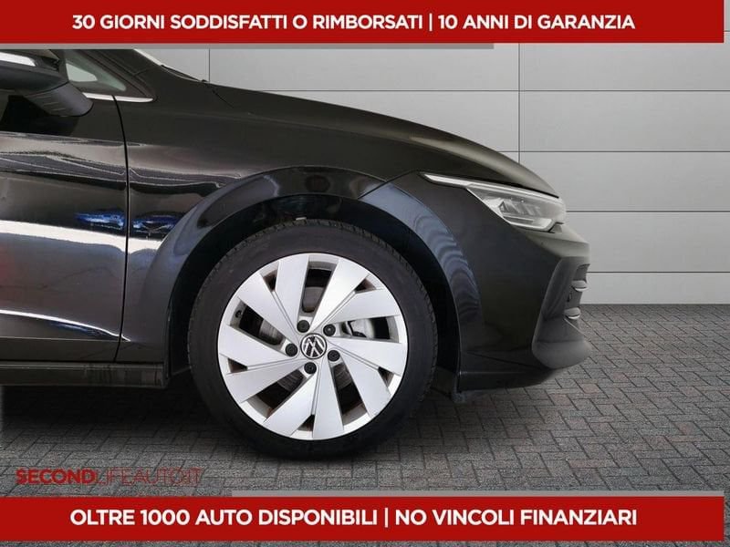 https://cdn-dk.caraffinity.it/dealer/datafiles/vehicle/images/800/32618/6S9p5kRvTZvOEG3H.jpeg