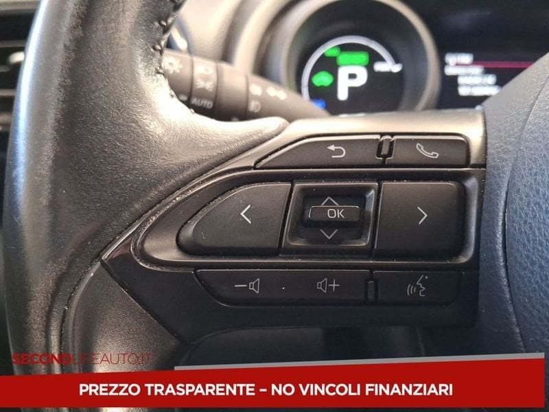 https://cdn-dk.caraffinity.it/dealer/datafiles/vehicle/images/800/32618/72bcThdBq9FcqUvn.jpeg