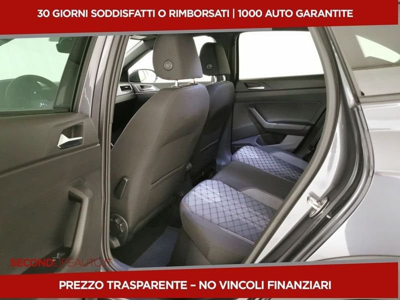 https://cdn-dk.caraffinity.it/dealer/datafiles/vehicle/images/800/32618/7EB5YgxvH46DyYOI.jpeg
