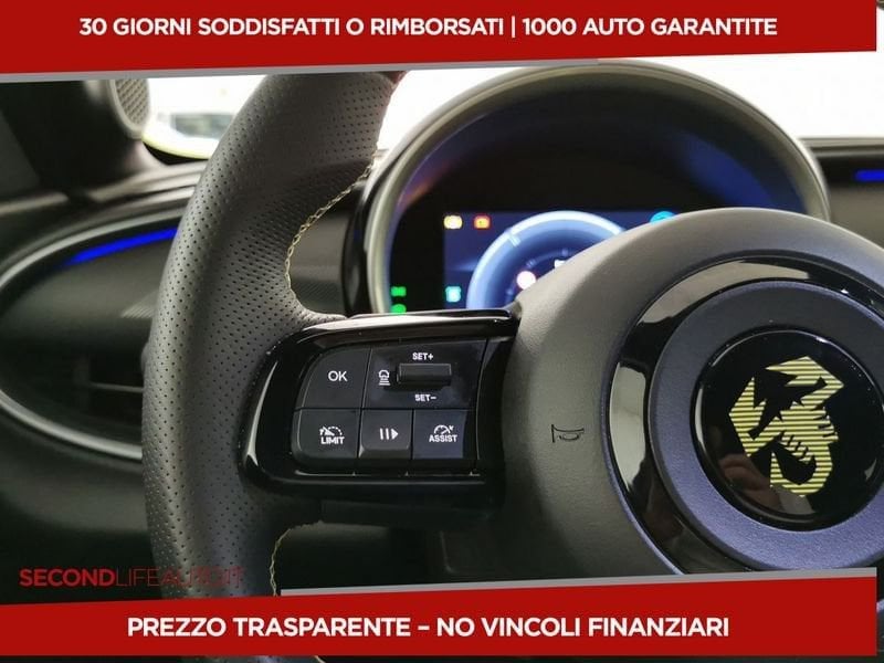 https://cdn-dk.caraffinity.it/dealer/datafiles/vehicle/images/800/32618/9WIuT5J9C5YqLypp.jpeg