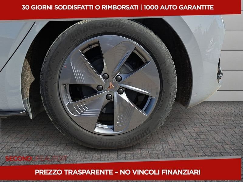 https://cdn-dk.caraffinity.it/dealer/datafiles/vehicle/images/800/32618/9lmW3YcHdey1etPh.jpeg