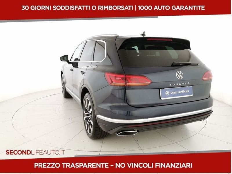 https://cdn-dk.caraffinity.it/dealer/datafiles/vehicle/images/800/32618/AARLHEwRzVuVYb8G.jpeg