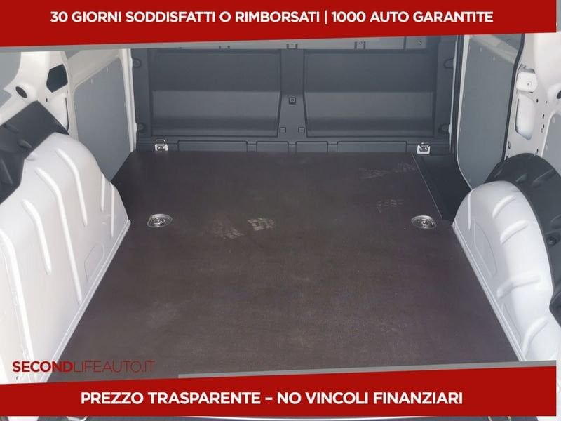 https://cdn-dk.caraffinity.it/dealer/datafiles/vehicle/images/800/32618/GpWrQekWUJ1kACyL.jpeg