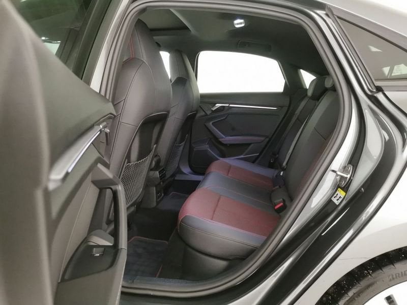 https://cdn-dk.caraffinity.it/dealer/datafiles/vehicle/images/800/32618/Hqc5STHTA3pNkvby.jpeg