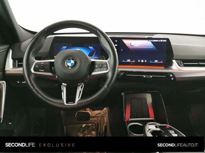 https://cdn-dk.caraffinity.it/dealer/datafiles/vehicle/images/800/32618/IJi5dWoGiMs7DSfz.jpeg