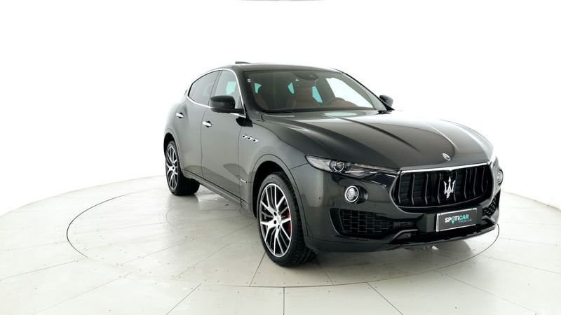 https://cdn-dk.caraffinity.it/dealer/datafiles/vehicle/images/800/32618/IZQqs4bJSbtNH7LC.jpeg