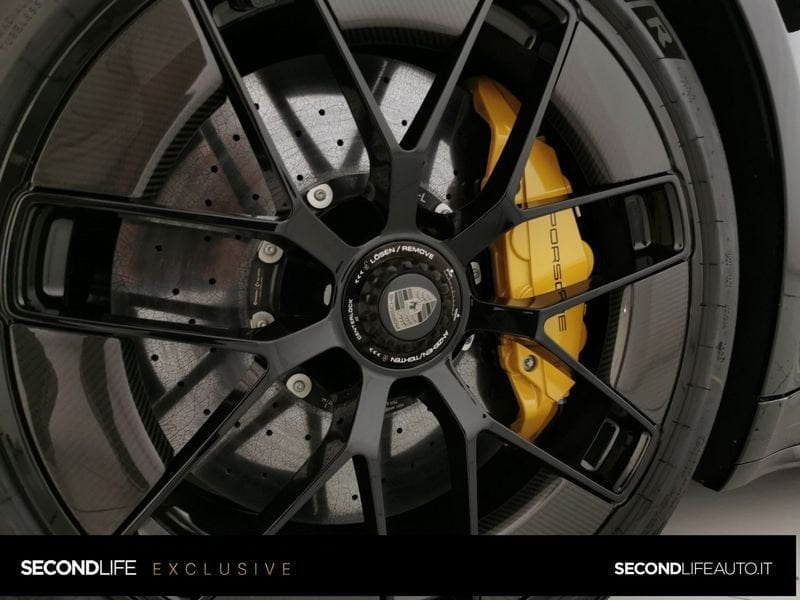https://cdn-dk.caraffinity.it/dealer/datafiles/vehicle/images/800/32618/J2agyQmBJBsTnTfs.jpeg