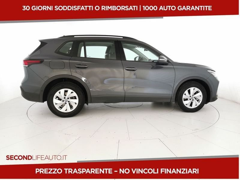 https://cdn-dk.caraffinity.it/dealer/datafiles/vehicle/images/800/32618/Mfb67Zvweaeg8bJs.jpeg