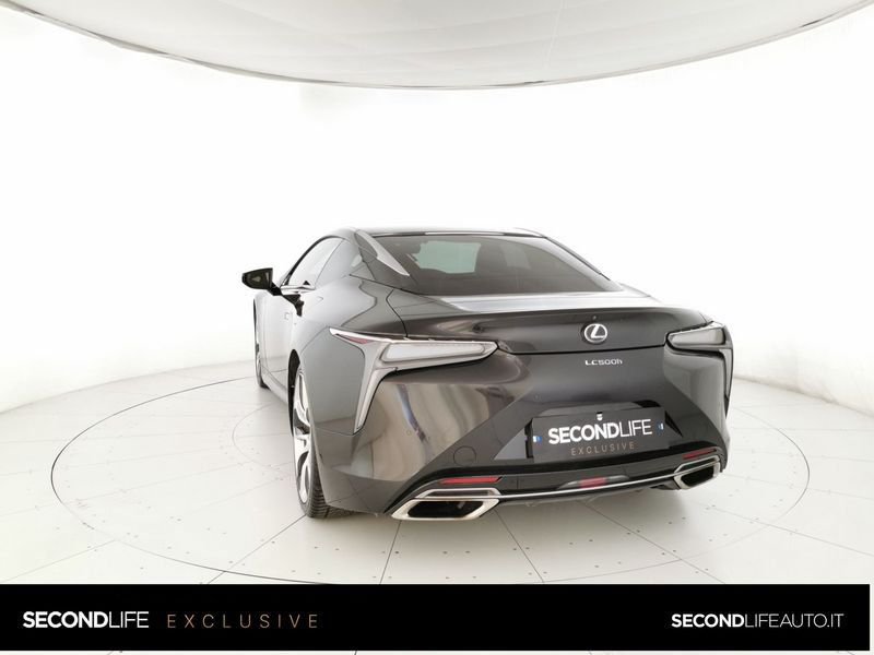 https://cdn-dk.caraffinity.it/dealer/datafiles/vehicle/images/800/32618/NVsVGwokxo6iRP0M.jpeg