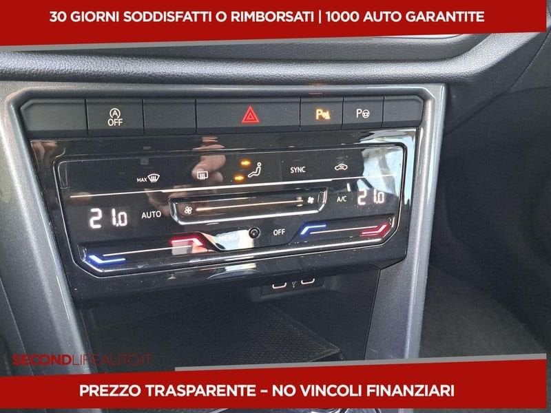 https://cdn-dk.caraffinity.it/dealer/datafiles/vehicle/images/800/32618/OOt9CBf8c66o0rVN.jpeg