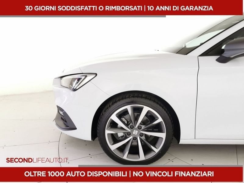https://cdn-dk.caraffinity.it/dealer/datafiles/vehicle/images/800/32618/QZhrQZufDJGvdQ9i.jpeg