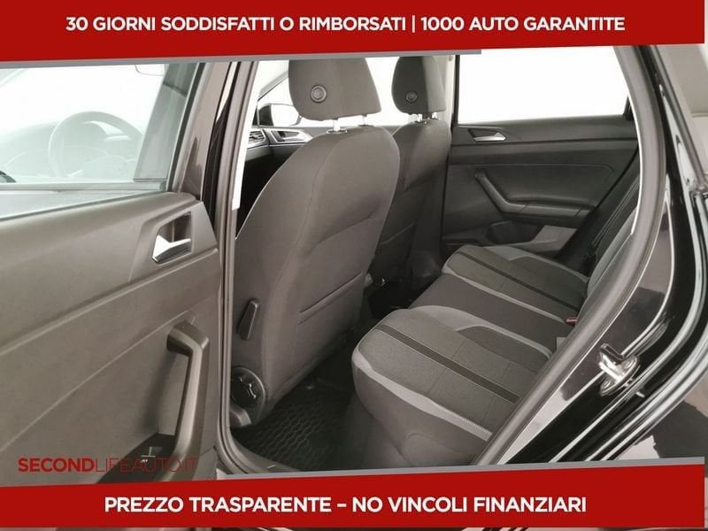 https://cdn-dk.caraffinity.it/dealer/datafiles/vehicle/images/800/32618/Ry8cbxEfjMV8tY92.jpeg