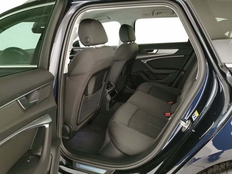https://cdn-dk.caraffinity.it/dealer/datafiles/vehicle/images/800/32618/UC7P9Riw0zeasuoz.jpeg