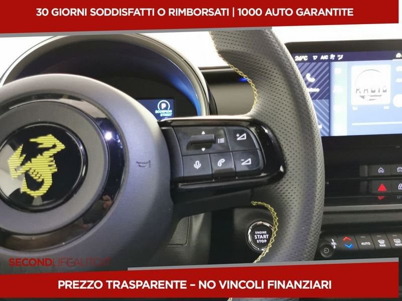 https://cdn-dk.caraffinity.it/dealer/datafiles/vehicle/images/800/32618/UsbArEga0fGU0TZD.jpeg