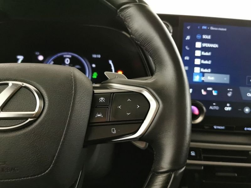https://cdn-dk.caraffinity.it/dealer/datafiles/vehicle/images/800/32618/Vql2aX4aWQNB9FJU.jpeg