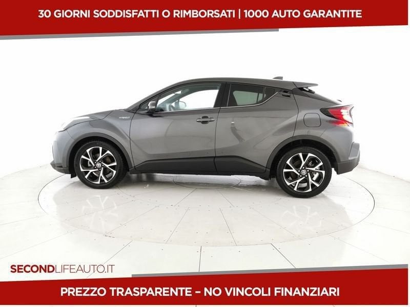 https://cdn-dk.caraffinity.it/dealer/datafiles/vehicle/images/800/32618/WP0Ab0yw0iYaP6eZ.jpeg