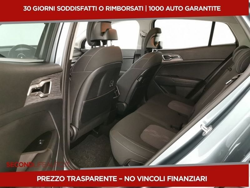 https://cdn-dk.caraffinity.it/dealer/datafiles/vehicle/images/800/32618/X683ffYJTvOILhTr.jpeg