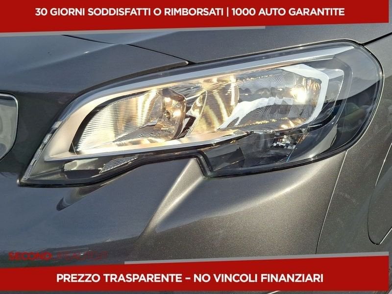 https://cdn-dk.caraffinity.it/dealer/datafiles/vehicle/images/800/32618/XFbqI8FnyeJxo4JC.jpeg