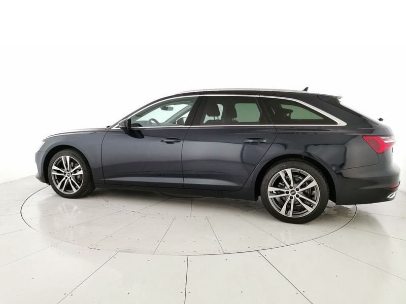 https://cdn-dk.caraffinity.it/dealer/datafiles/vehicle/images/800/32618/XfMT2iOYEj6FeP4m.jpeg