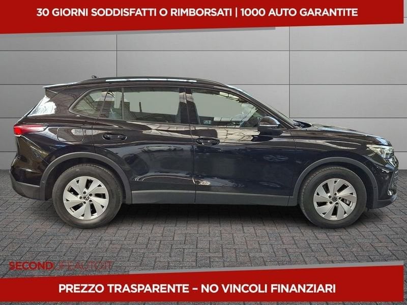 https://cdn-dk.caraffinity.it/dealer/datafiles/vehicle/images/800/32618/ZVxqYHaAj6q5htMx.jpeg