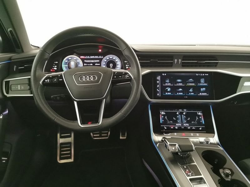 https://cdn-dk.caraffinity.it/dealer/datafiles/vehicle/images/800/32618/a2t4LkgTBIL0WLff.jpeg