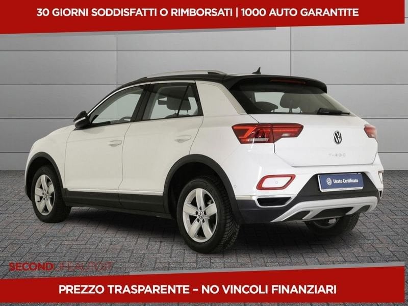 https://cdn-dk.caraffinity.it/dealer/datafiles/vehicle/images/800/32618/clwZGxFE8PvTtTMQ.jpeg