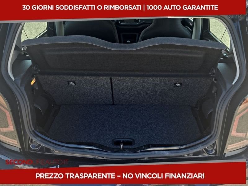 https://cdn-dk.caraffinity.it/dealer/datafiles/vehicle/images/800/32618/dHOnf069W6msnUMb.jpeg