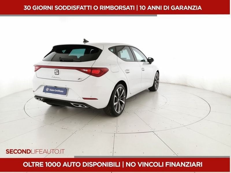 https://cdn-dk.caraffinity.it/dealer/datafiles/vehicle/images/800/32618/eQ3fiBeR0HRIc8oj.jpeg