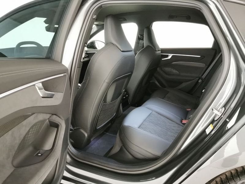 https://cdn-dk.caraffinity.it/dealer/datafiles/vehicle/images/800/32618/ifxlnbx3j6BGwly4.jpeg