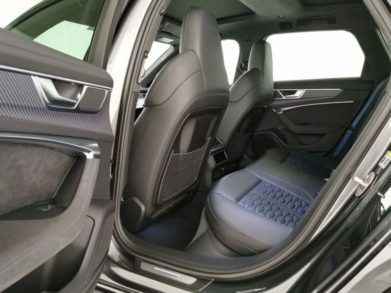 https://cdn-dk.caraffinity.it/dealer/datafiles/vehicle/images/800/32618/ihu08p3EY0IxuTD2.jpeg