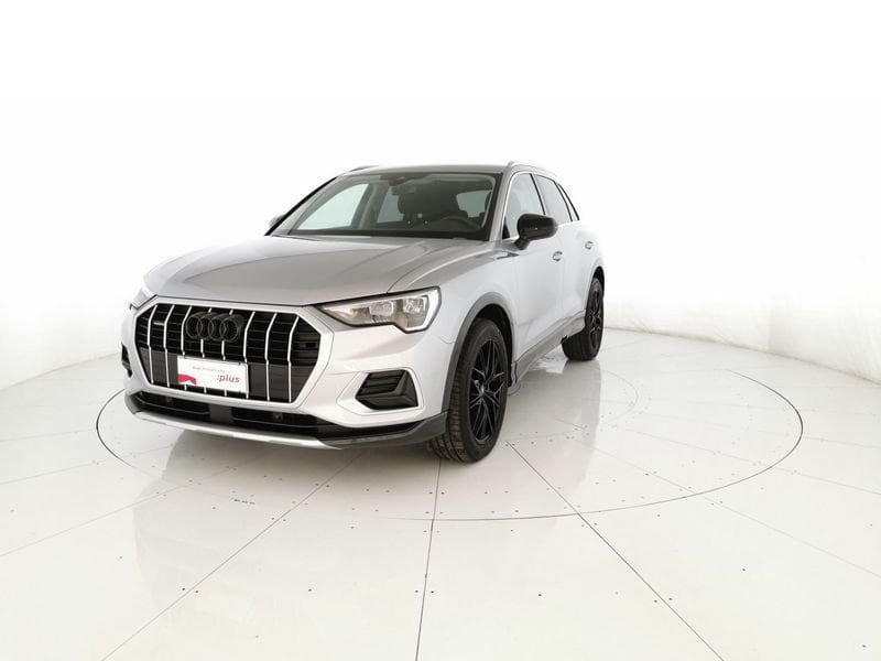 https://cdn-dk.caraffinity.it/dealer/datafiles/vehicle/images/800/32618/lRUNk9hoUOnIij9Q.jpeg?format=jpeg
