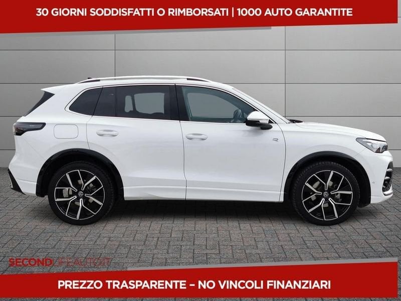 https://cdn-dk.caraffinity.it/dealer/datafiles/vehicle/images/800/32618/m4ZojKPojau2NJ2k.jpeg