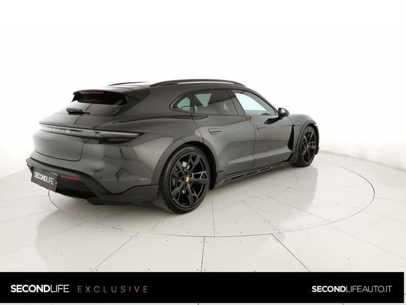 https://cdn-dk.caraffinity.it/dealer/datafiles/vehicle/images/800/32618/og52H3znLtgDrAMK.jpeg