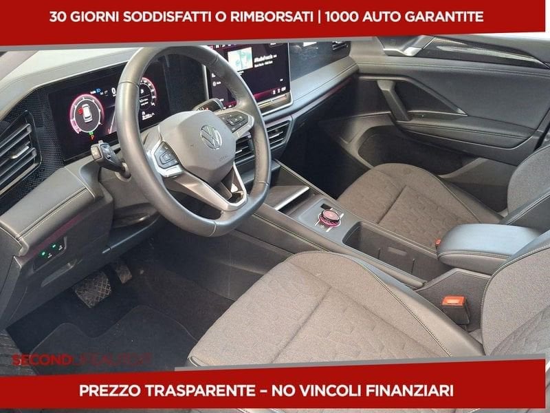 https://cdn-dk.caraffinity.it/dealer/datafiles/vehicle/images/800/32618/pKtHifqepcOnaBNi.jpeg