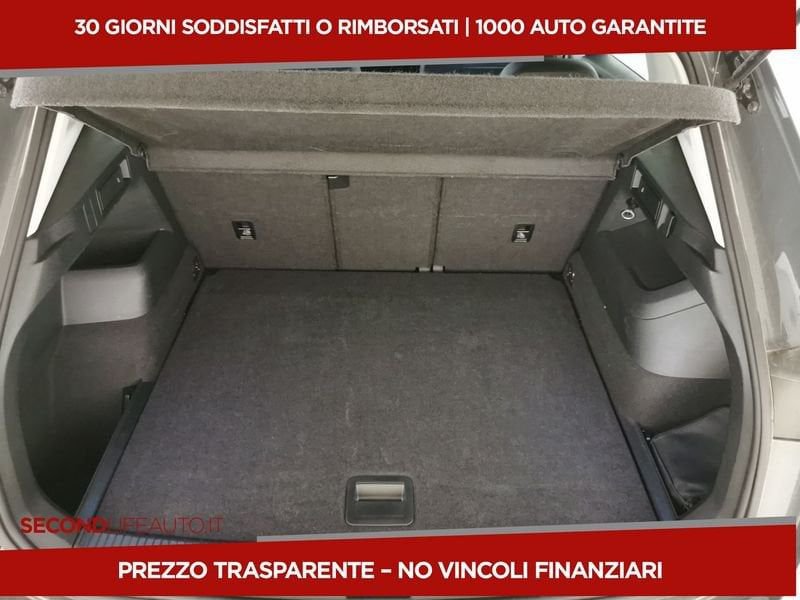 https://cdn-dk.caraffinity.it/dealer/datafiles/vehicle/images/800/32618/qv1XsSBPk6nxmnje.jpeg