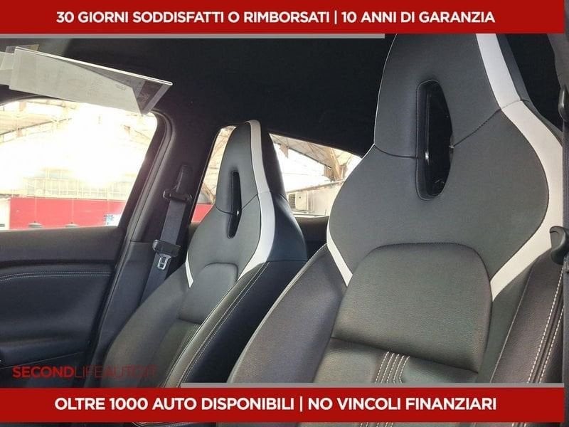 https://cdn-dk.caraffinity.it/dealer/datafiles/vehicle/images/800/32618/teVw575T42JLDk0Y.jpeg