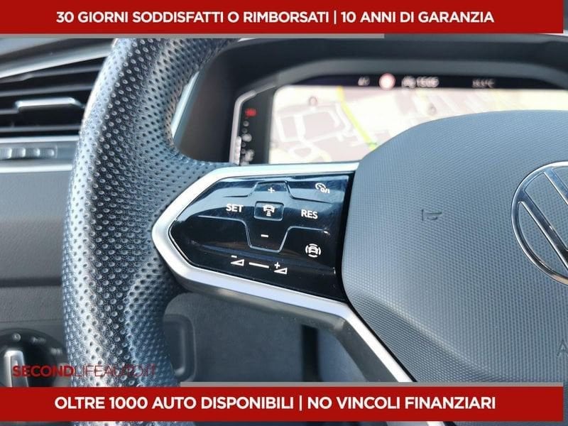 https://cdn-dk.caraffinity.it/dealer/datafiles/vehicle/images/800/32618/tuMJ4zJspQ2vUayL.jpeg