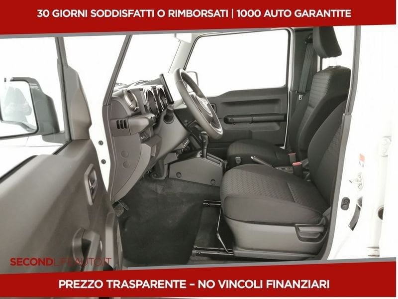 https://cdn-dk.caraffinity.it/dealer/datafiles/vehicle/images/800/32618/uB5kWCQB9HAywWnx.jpeg