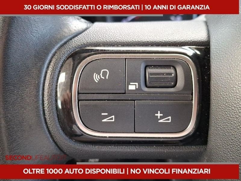 https://cdn-dk.caraffinity.it/dealer/datafiles/vehicle/images/800/32618/xIQMdA8Bpq1hKdMR.jpeg