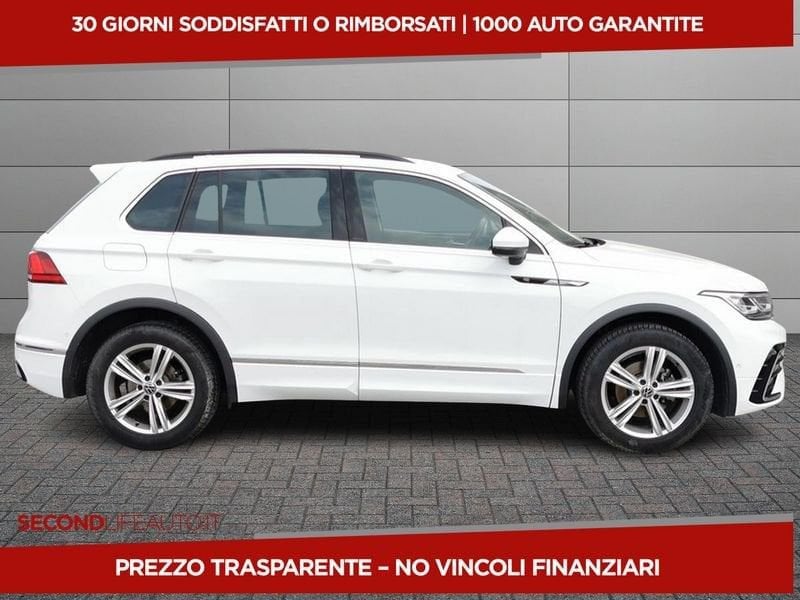 https://cdn-dk.caraffinity.it/dealer/datafiles/vehicle/images/800/32618/xQP625Ng0cGtjMGb.jpeg