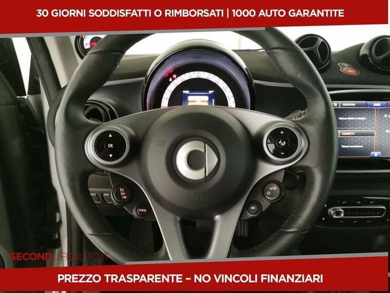 https://cdn-dk.caraffinity.it/dealer/datafiles/vehicle/images/800/32618/xQdOuNQ5O1M82G8C.jpeg
