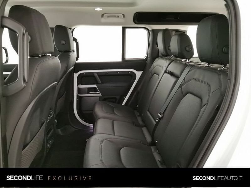 https://cdn-dk.caraffinity.it/dealer/datafiles/vehicle/images/800/32618/yFI02PIwjEoqm8BY.jpeg