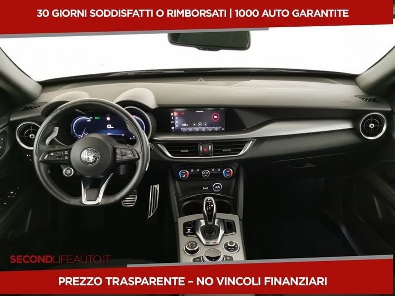 https://cdn-dk.caraffinity.it/dealer/datafiles/vehicle/images/800/32618/z3tES6s2efC3KziJ.jpeg
