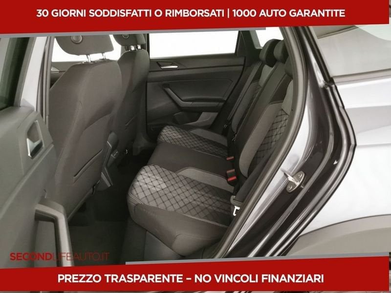 https://cdn-dk.caraffinity.it/dealer/datafiles/vehicle/images/800/32618/zltNbEzXqSEj8csW.jpeg