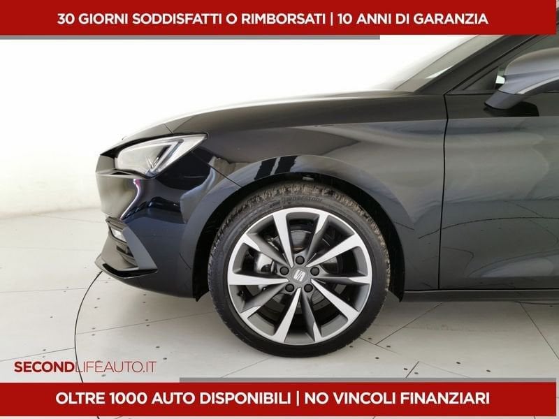 https://cdn-dk.caraffinity.it/dealer/datafiles/vehicle/images/800/32618/zp8XxkMfv7oiJXFF.jpeg