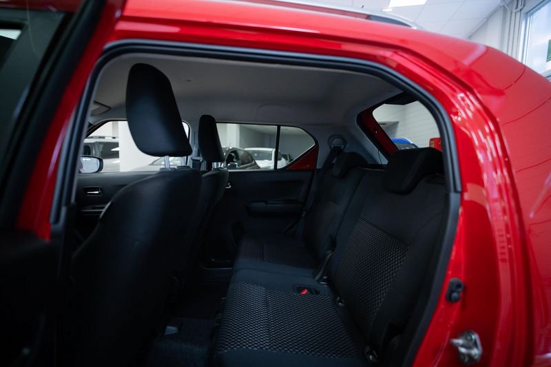 https://cdn-dk.caraffinity.it/dealer/datafiles/vehicle/images/800/32881/2QXT3Roa7DMRGyPZ.jpg