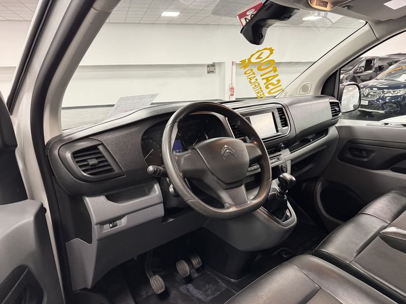 https://cdn-dk.caraffinity.it/dealer/datafiles/vehicle/images/800/32881/3oLRvxDcOQEF4EgV.JPG